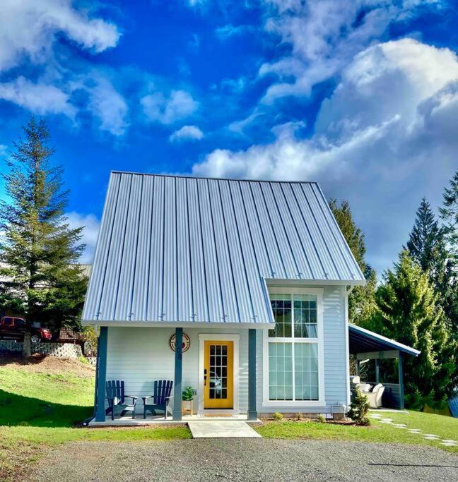 Romantic Cozy Cabin Walk To Lake Hot Tub Bikes Kayaks Grill Onalaska ภายนอก รูปภาพ